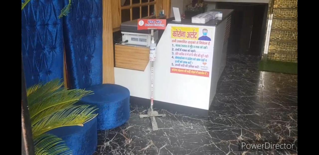 Hotel Soluxe Yamunānagar Exterior foto